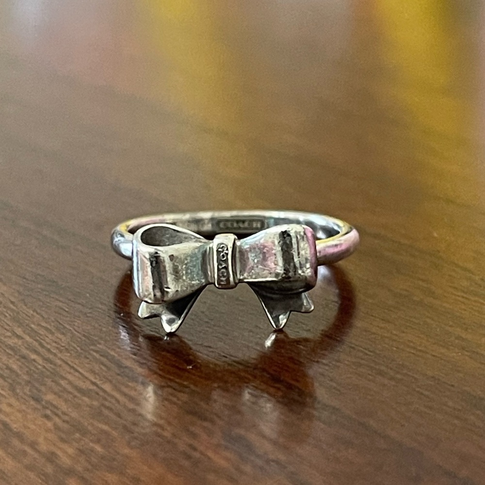 Coach ring